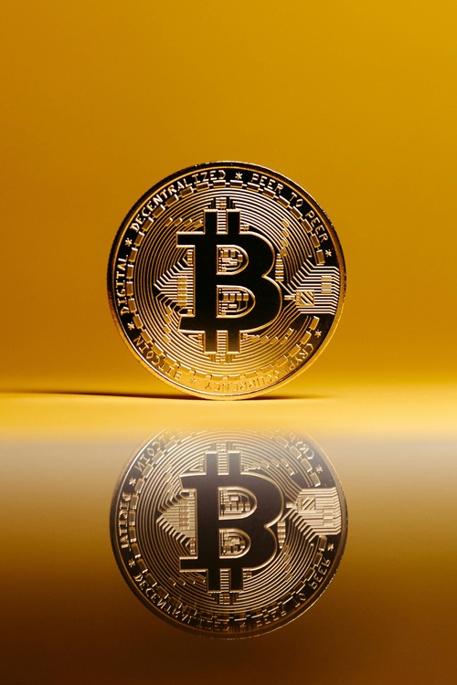 Reviewing a crypto wallet address and network before sending funds